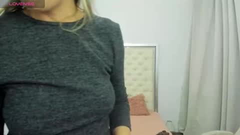 Eryka online show from October 2025 08:21:01 AM