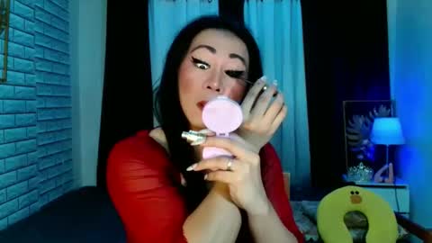 Alex Summer online show from November 2025 12:05:02 PM