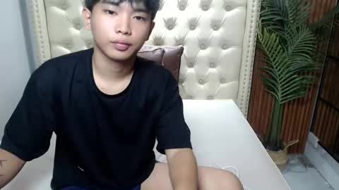 Snapshot of hottestloues chatting on June 2026 02:01:01 AM hottestloues online show from June 2026 02:01:01 AM