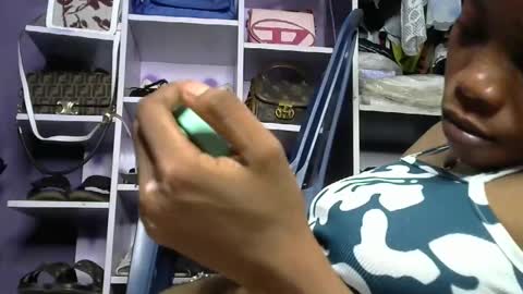 hottie baddie14 online show from November 2025 10:28:02 AM