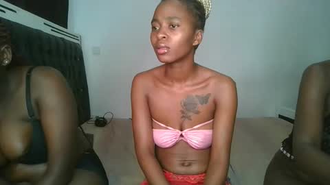 Snapshot of hottie_mistie chatting on April 2026 01:41:02 PM hottie_mistie online show from April 2026 01:41:02 PM
