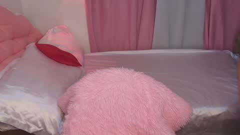 Snapshot of hottie_rhaffa chatting on May 2026 04:15:01 PM Terra online show from May 2026 04:15:01 PM