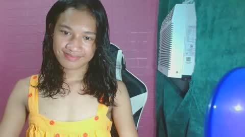 hottiest_luna online show from June 2026 08:05:02 AM