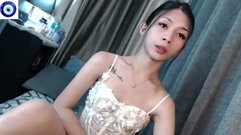 Snapshot of hottmolly100403 chatting on July 2026 01:32:02 AM SCARLET online show from July 2026 01:32:02 AM