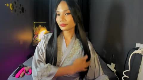 Snapshot of hotty_jane chatting on May 2026 09:38:02 AM Hi i am Jane half vietnamese and half pinay and would like to meet good person here XOXO online show from May 2026 09:38:02 AM