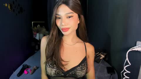 Snapshot of hotty_jane chatting on May 2026 06:03:01 PM Hi i am Jane half vietnamese and half pinay and would like to meet good person here XOXO online show from May 2026 06:03:01 PM