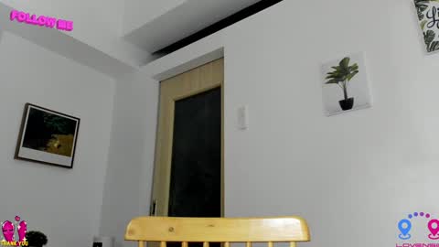 Snapshot of hottycrishinaxx chatting on December 2024 10:19:02 AM crishinahotty online show from December 2024 10:19:02 AM