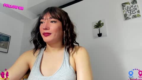 Snapshot of hottycrishinaxx chatting on January 2025 10:06:01 AM crishinahotty online show from January 2025 10:06:01 AM