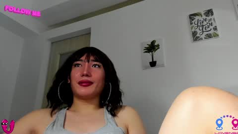 Snapshot of hottycrishinaxx chatting on January 2025 09:08:02 AM crishinahotty online show from January 2025 09:08:02 AM