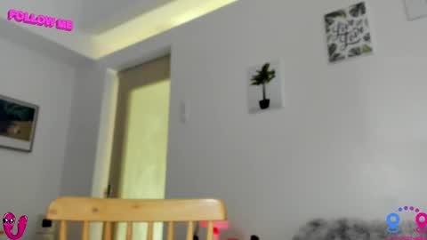 Snapshot of hottycrishinaxx chatting on March 2025 05:12:01 AM crishinahotty online show from March 2025 05:12:01 AM