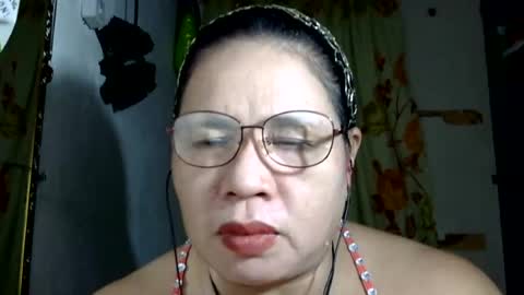 Snapshot of hottycrissy4u chatting on June 2026 11:58:02 AM hottycrissy4u online show from June 2026 11:58:02 AM