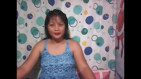 Snapshot of hottyelle1 chatting on February 2026 09:30:01 AM hottyelle1 online show from February 2026 09:30:01 AM