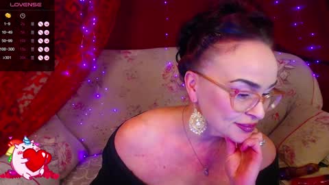 Hotzlata online show from February 2025 01:43:01 AM