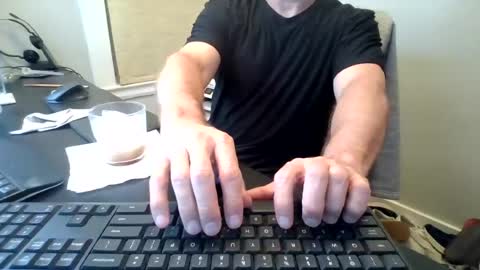 Snapshot of hoverday chatting on July 2026 03:25:02 AM hoverday online show from July 2026 03:25:02 AM
