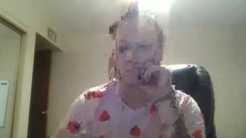 Snapshot of howdoyoulikeit87 chatting on May 2026 07:27:01 AM howdoyoulikeit87 online show from May 2026 07:27:01 AM