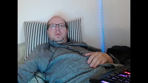 Snapshot of hoyboydkk chatting on May 2026 12:21:01 PM Christian online show from May 2026 12:21:01 PM