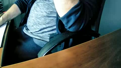 Snapshot of hpeter111 chatting on November 2025 09:06:02 PM Peter online show from November 2025 09:06:02 PM