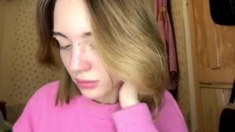 hsiuscherich online show from November 2025 10:04:01 AM