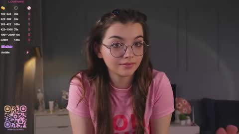 Diane online show from November 2025 07:30:01 PM