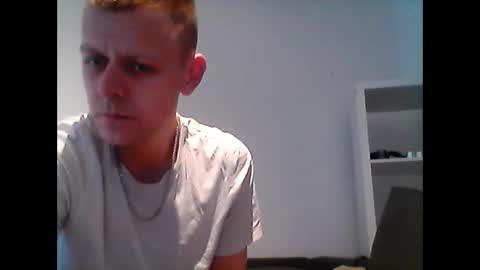 Snapshot of hubikush22 chatting on December 2024 08:18:01 AM hubikush22 online show from December 2024 08:18:01 AM