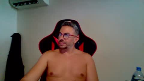 Snapshot of huge__cumshot chatting on August 2026 11:01:01 AM huge__cumshot online show from August 2026 11:01:01 AM