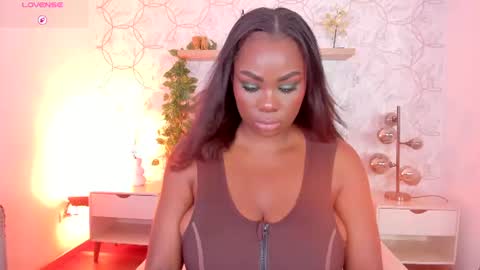 Snapshot of huge_boobs_ebony chatting on July 2026 07:17:01 PM huge boobs ebony online show from July 2026 07:17:01 PM