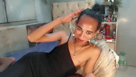 Snapshot of hugecock_caramel chatting on May 2026 05:42:01 PM hugecock_caramel online show from May 2026 05:42:01 PM