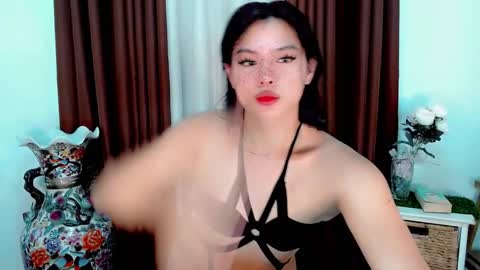 Snapshot of hugecock_nathalie15 chatting on September 2025 02:31:01 PM nathalie online show from September 2025 02:31:01 PM