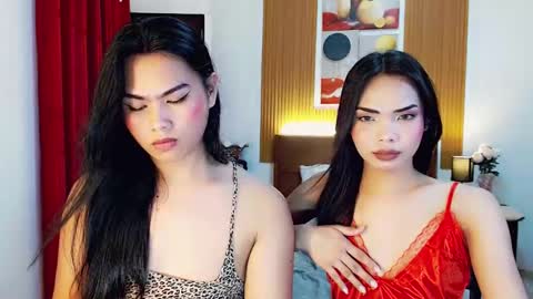 Snapshot of hugecock_nathalie15 chatting on October 2025 04:07:01 PM nathalie online show from October 2025 04:07:01 PM