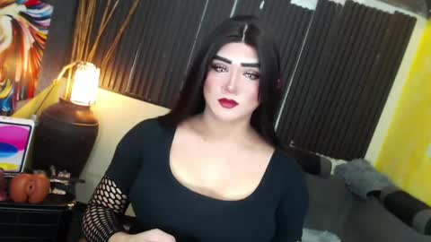 Snapshot of hugexmslovelyxcock chatting on April 2026 09:56:01 AM MsLovely online show from April 2026 09:56:01 AM