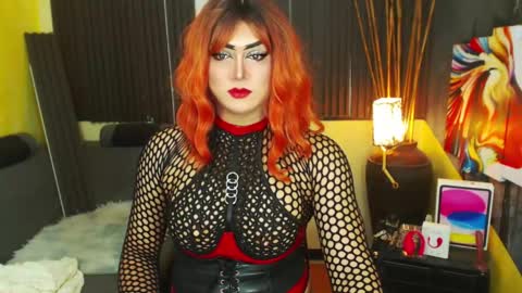 Snapshot of hugexmslovelyxcock chatting on May 2026 02:46:01 PM MsLovely online show from May 2026 02:46:01 PM