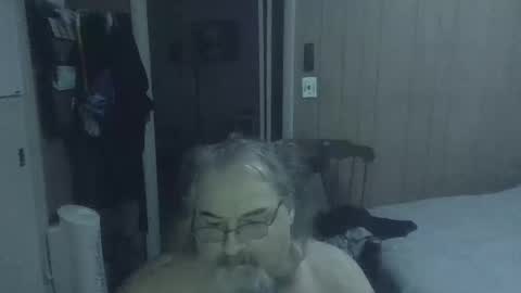 Snapshot of huggybear566 chatting on February 2026 12:35:02 PM lonely huggy bear online show from February 2026 12:35:02 PM