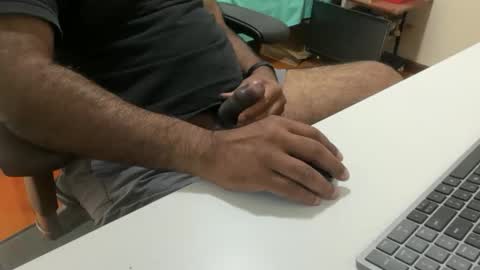 Snapshot of hugo_bulls chatting on February 2026 04:35:02 AM HunkyLover online show from February 2026 04:35:02 AM