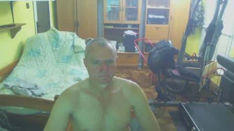 HumiliatedHUGO online show from June 2026 06:28:01 PM