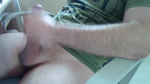 Snapshot of hundick95 chatting on April 2026 11:38:02 AM hundick95 online show from April 2026 11:38:02 AM
