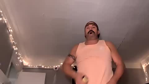 hungitalian40 online show from November 2025 12:09:01 AM