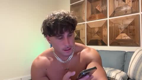 hungkingg22 online show from September 2025 04:15:01 AM