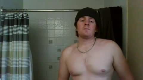 Snapshot of hungnred5 chatting on January 2026 06:22:02 PM hungnred5 online show from January 2026 06:22:02 PM