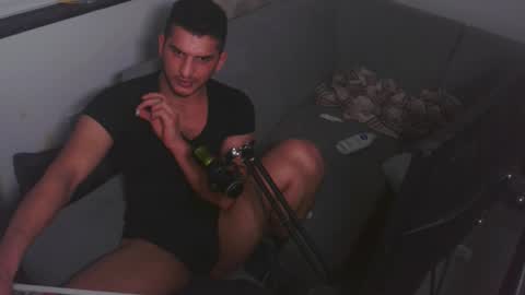 Snapshot of hungryboyyb chatting on December 2025 10:49:02 PM LittleDevilXo1999 online show from December 2025 10:49:02 PM