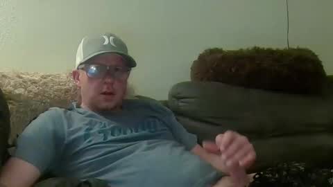 Snapshot of hungsingledad79 chatting on March 2026 07:12:01 AM HuingsingleDad79 online show from March 2026 07:12:01 AM