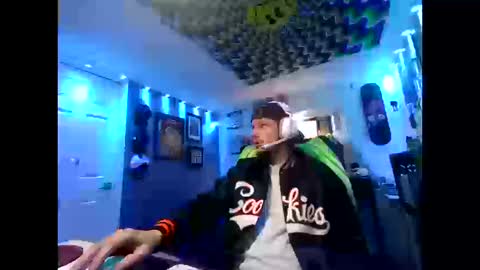 hungtxcock92 online show from October 2025 01:54:01 PM