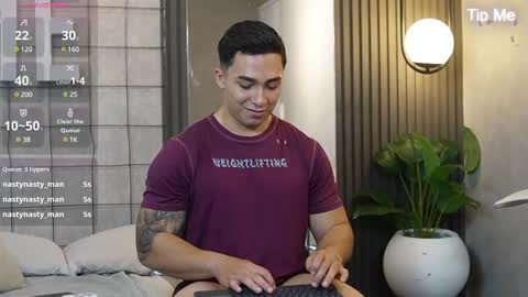 hunk_ryan online show from March 2025 03:13:02 PM