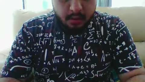 Snapshot of hunkchubby chatting on May 2026 04:40:02 AM chubbyBubby online show from May 2026 04:40:02 AM