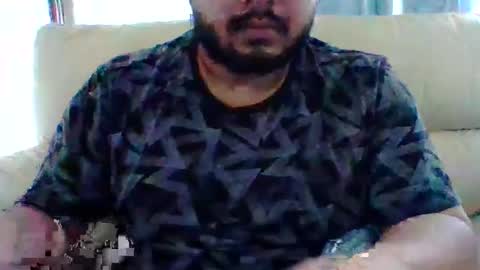 Snapshot of hunkchubby chatting on May 2026 08:33:01 AM chubbyBubby online show from May 2026 08:33:01 AM