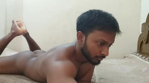 Snapshot of hunky_ariyaan chatting on May 2026 07:49:01 AM Hunky Ariyaan online show from May 2026 07:49:01 AM
