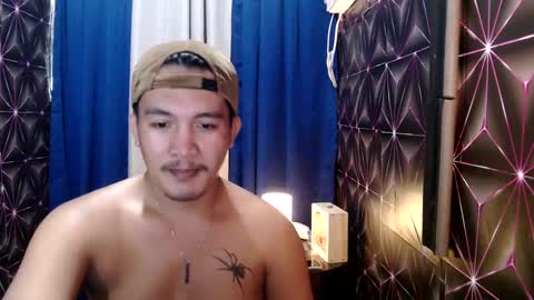 hunkylloyd online show from December 2024 10:29:02 AM