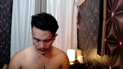 hunkylloyd online show from February 2025 05:09:01 AM