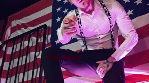 Snapshot of hunkytime chatting on June 2026 11:27:02 AM I AM NOT A DIRECTOR I AM THE BOSS KINGDADDYSIRSTR8ALPHAMASTER online show from June 2026 11:27:02 AM
