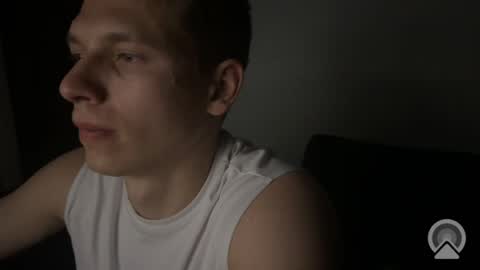 Snapshot of hunter_f1t chatting on June 2026 08:32:02 PM Hunter online show from June 2026 08:32:02 PM