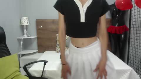 I G N I S  online show from January 2025 01:38:02 PM